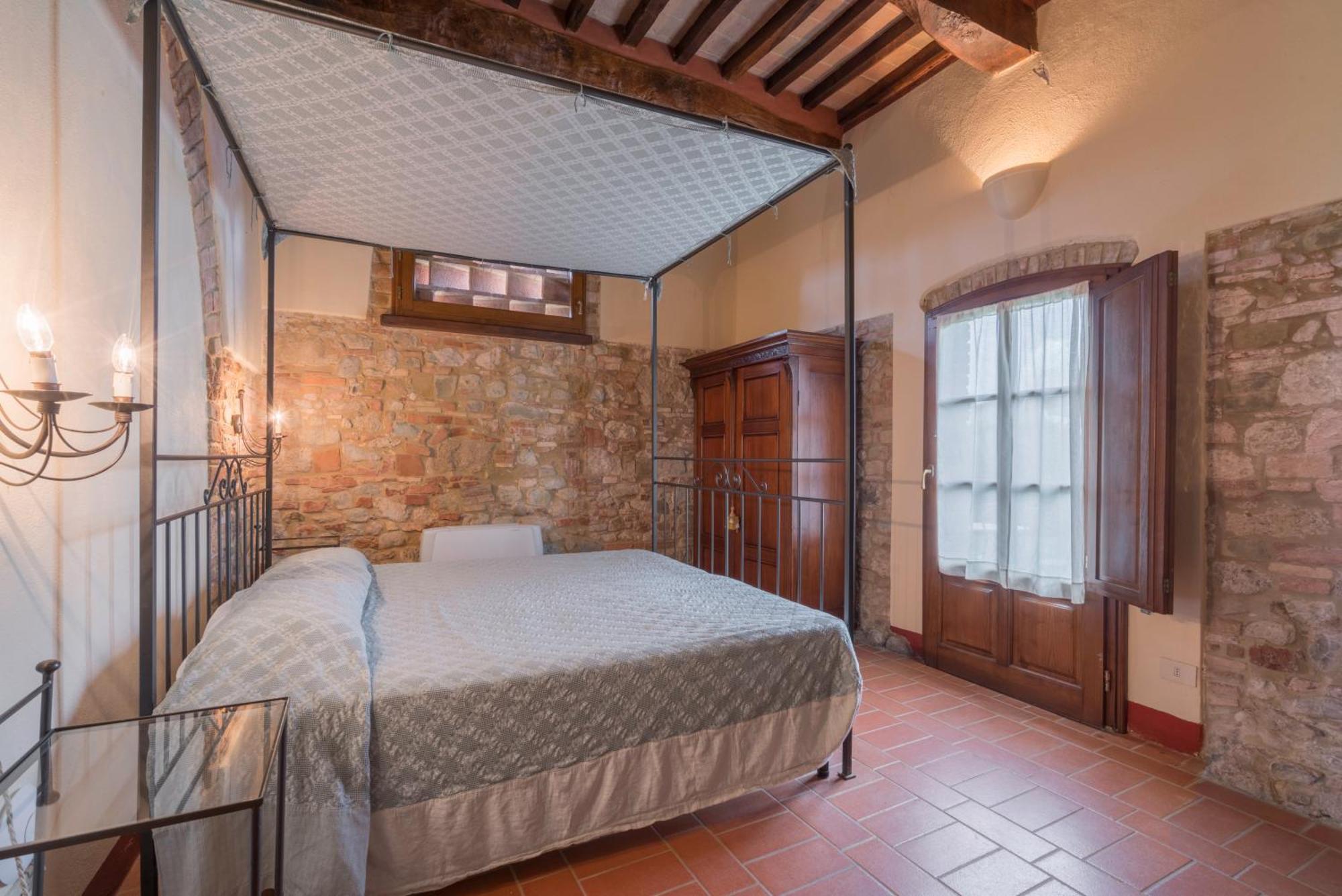 Santo Pietro Aparthotel