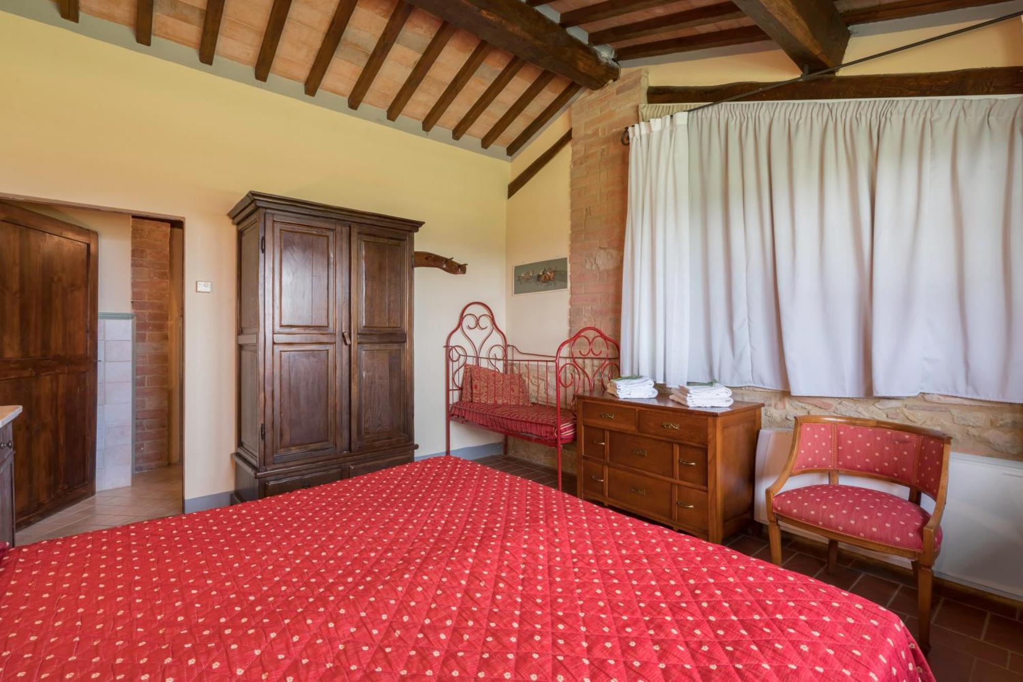 Santo Pietro Aparthotel